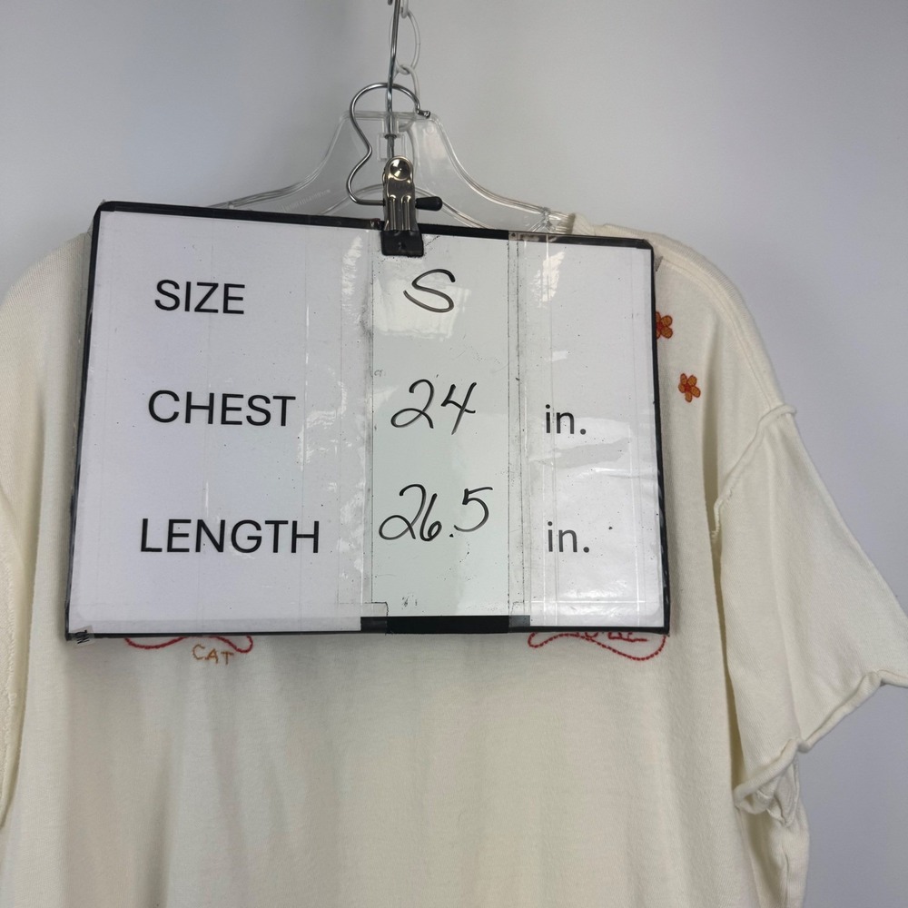 Anthropologie Cream Short Sleeve Tee with Red Cat Embroideries - Picture 3 of 14